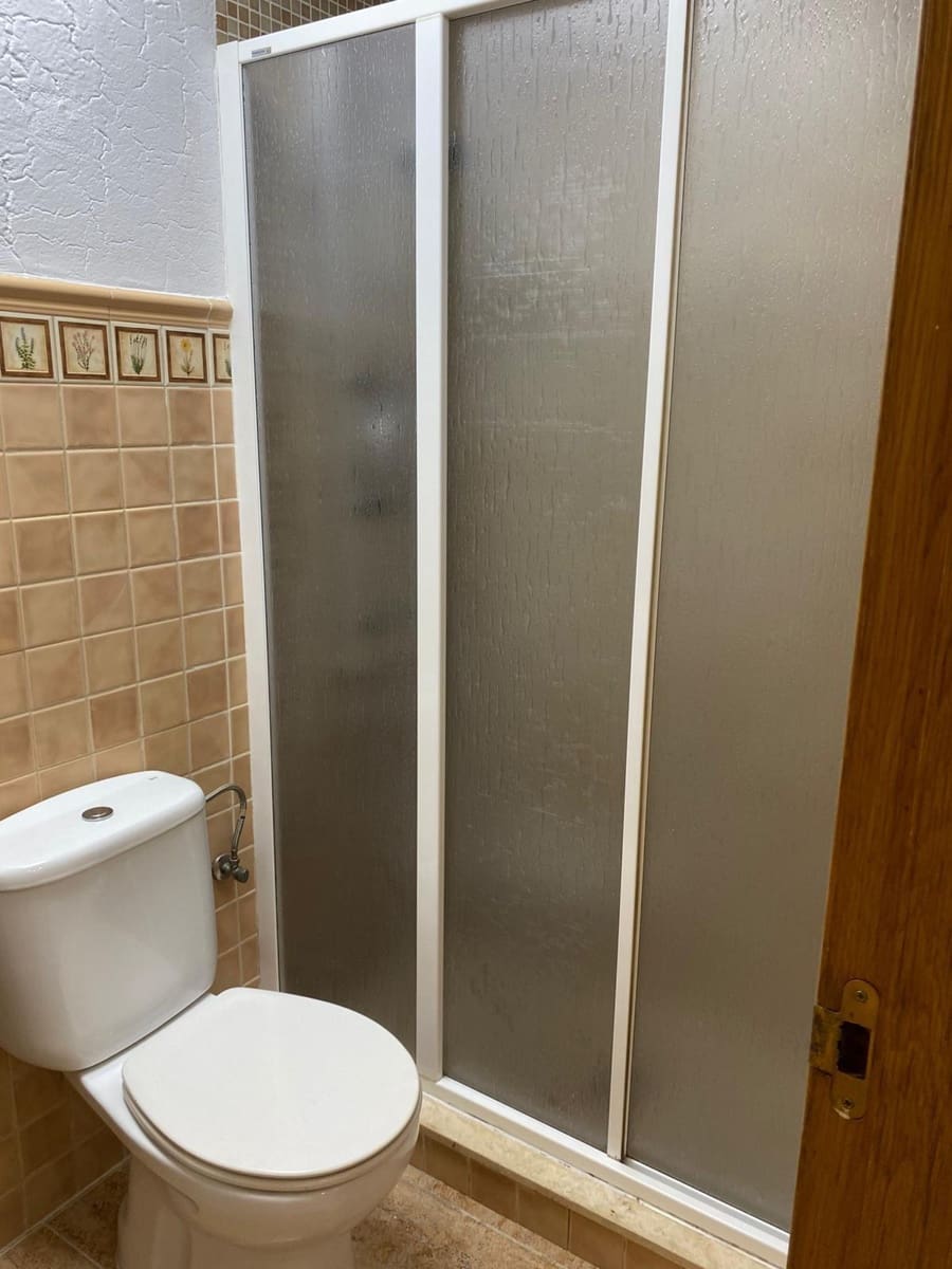 2 soveværelse Lejlighed til salg i Torrevieja med swimmingpool - € 169.900 (Ref: 10043157)