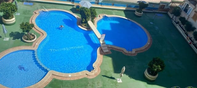 Studio for sale in La Mata, Torrevieja with pool - € 125,500 (Ref: 10098558)