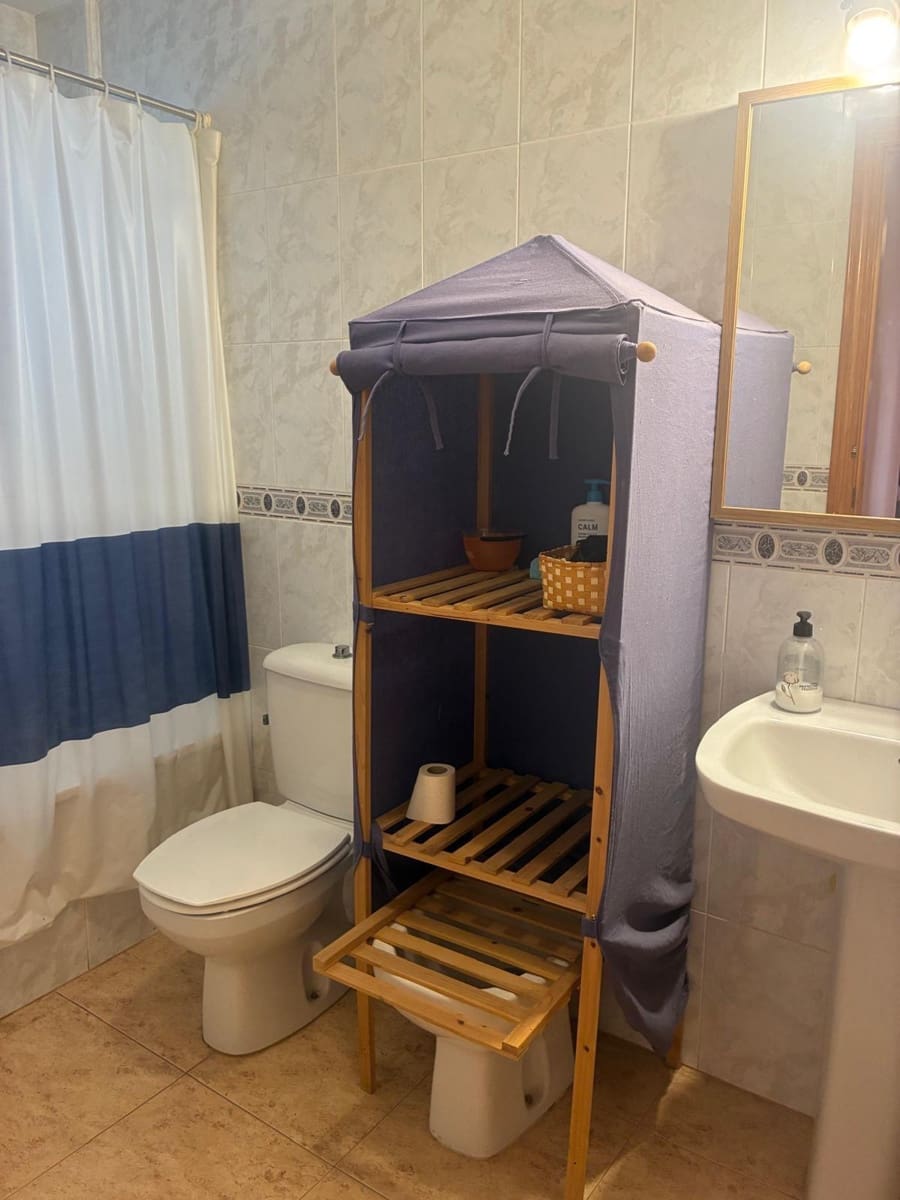 1 bedroom Apartment for sale in Torrevieja with pool garage - € 134,900 (Ref: 10102771)