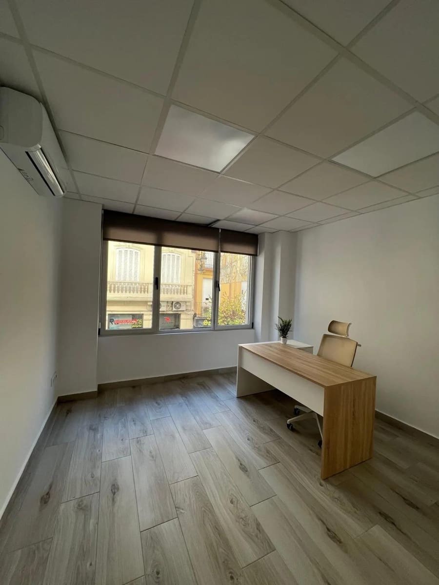 Kantoor te huur in Orihuela - € 250 (Ref: 10102772)