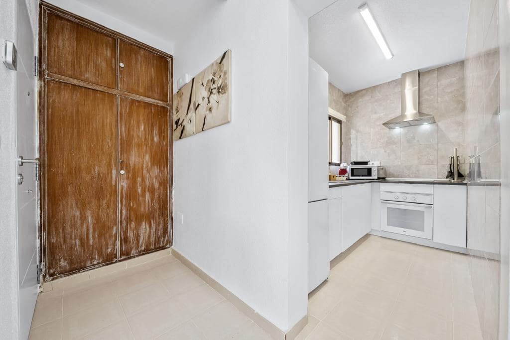 Chalet de 2 habitaciones en Los Balcones en venta con piscina - 315.000 € (Ref: 7984694)