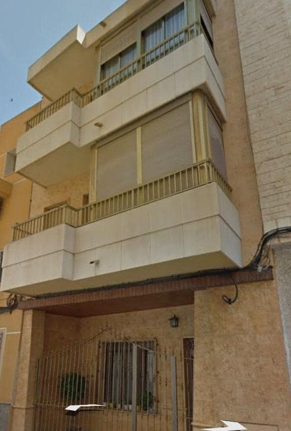 4 sovrum Lägenhet till salu i Torrevieja med garage - 169 000 € (Ref: 8114300)