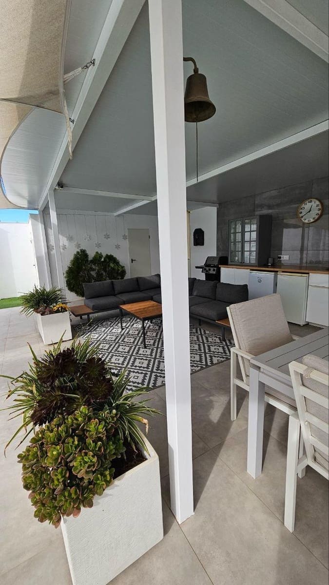 4 bedroom Villa for sale in Orihuela with pool garage - € 449,000 (Ref: 8741852)