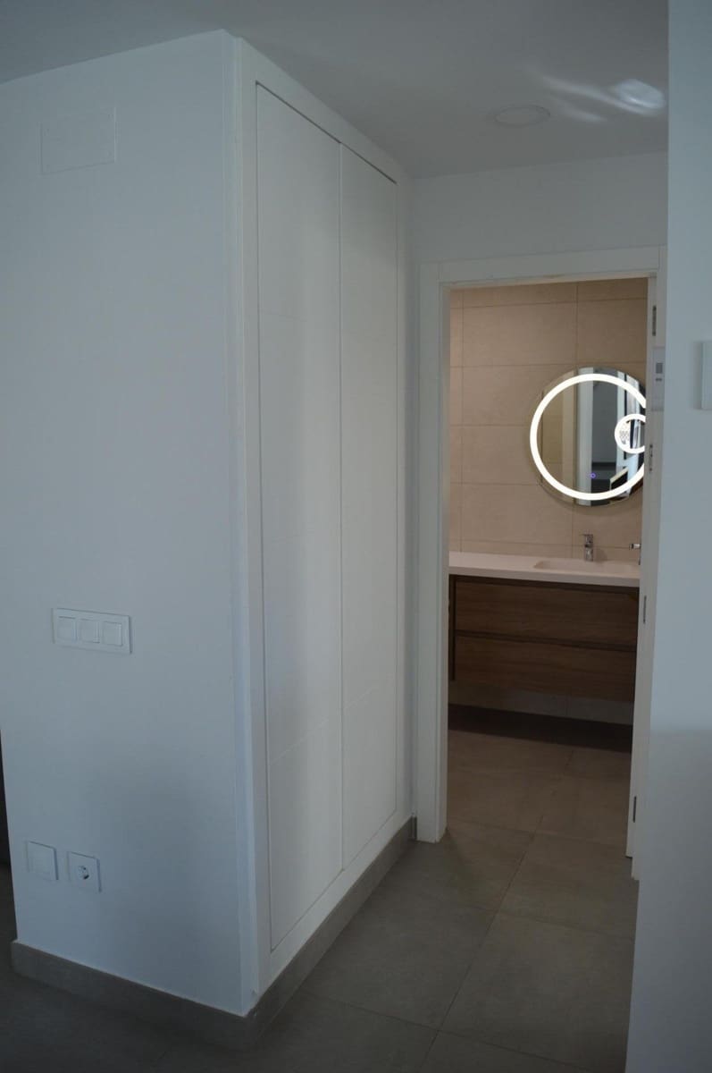 Chalet de 3 habitaciones en Pilar de la Horadada en venta con piscina - 459.000 € (Ref: 8813161)