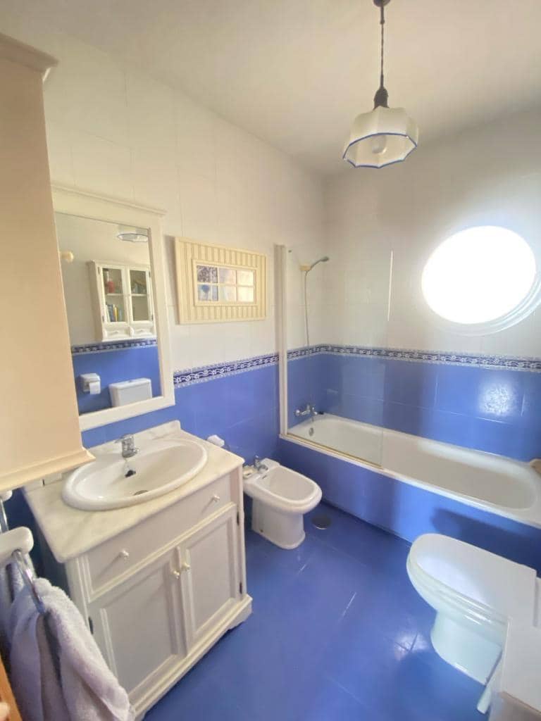 3 bedroom Apartment for sale in Campoamor with pool garage - € 395,000 (Ref: 8891103)