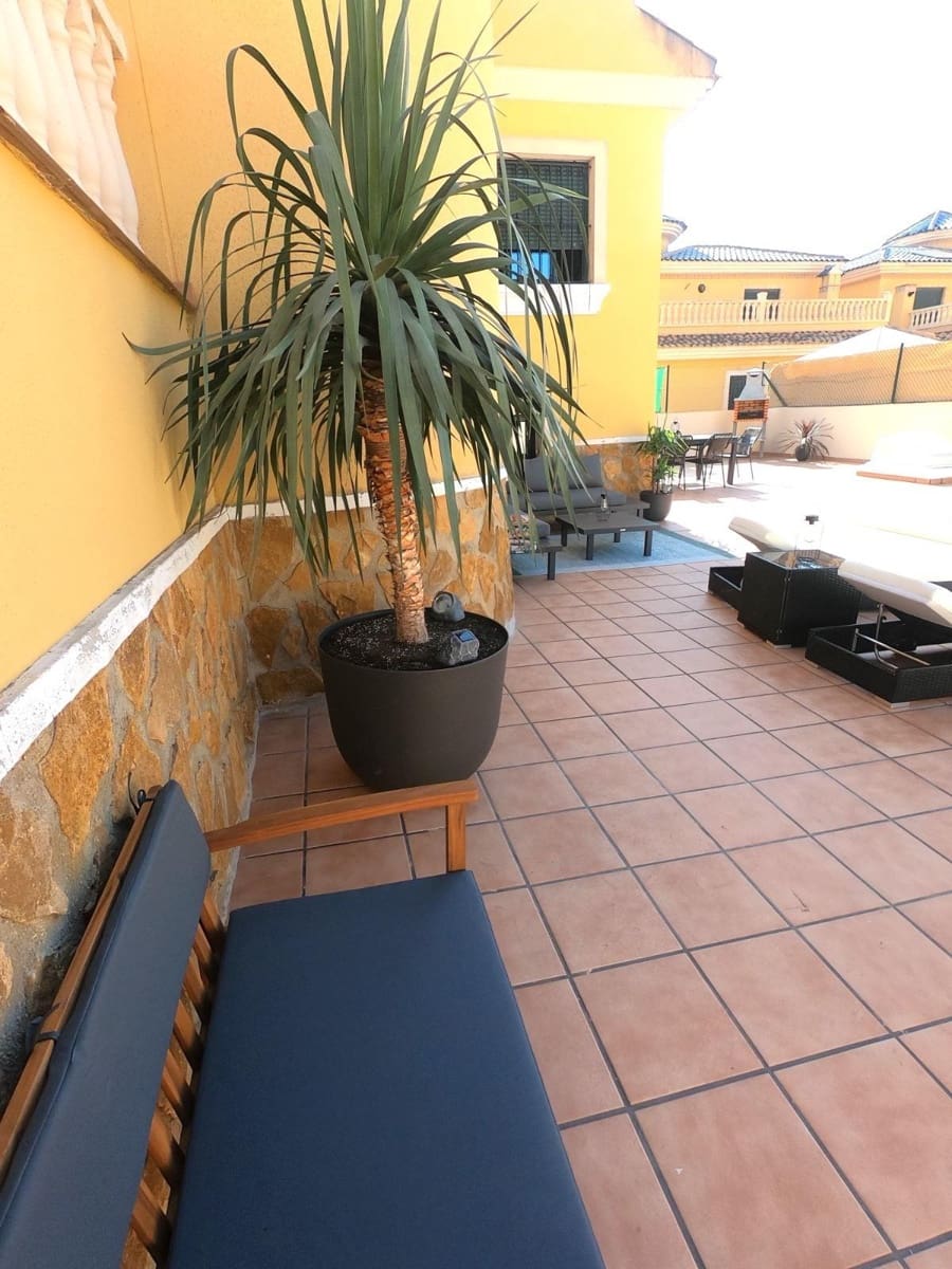 3 Zimmer Villa zu vermieten in Algorfa mit Pool Garage - 2.200 € (Ref: 9162392)