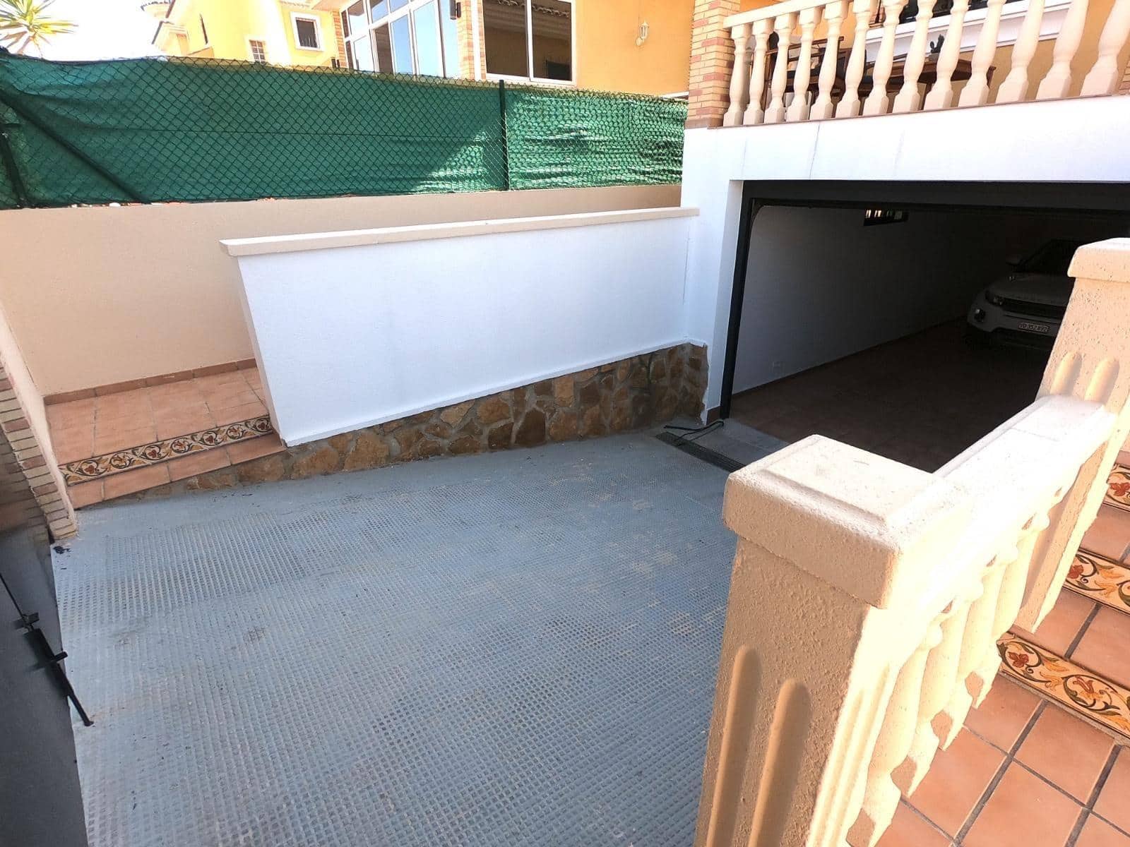 3 Zimmer Villa zu vermieten in Algorfa mit Pool Garage - 2.200 € (Ref: 9162392)