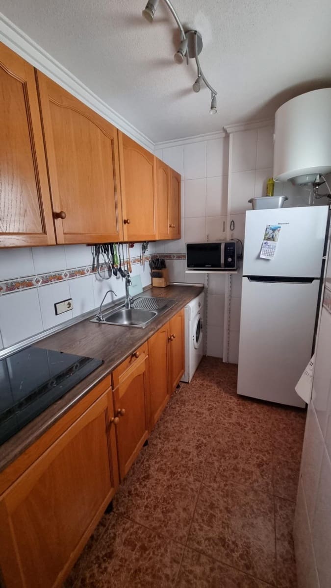 2 sypialnia Penthouse na sprzedaż w Torrevieja z basenem - 149 000 € (Ref: 9200640)