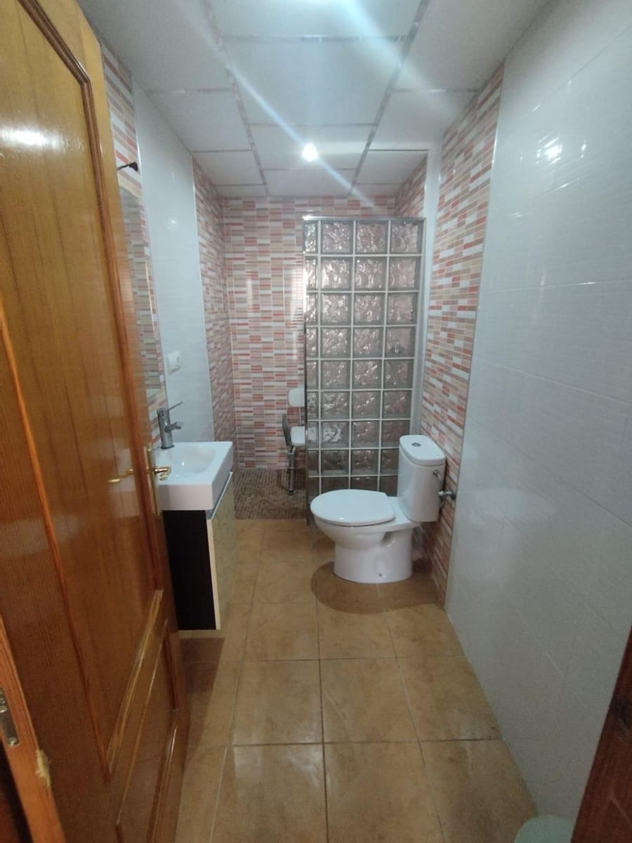 4 bedroom Apartment for sale in Muchamiel / Mutxamel with pool garage - € 292,000 (Ref: 9206623)