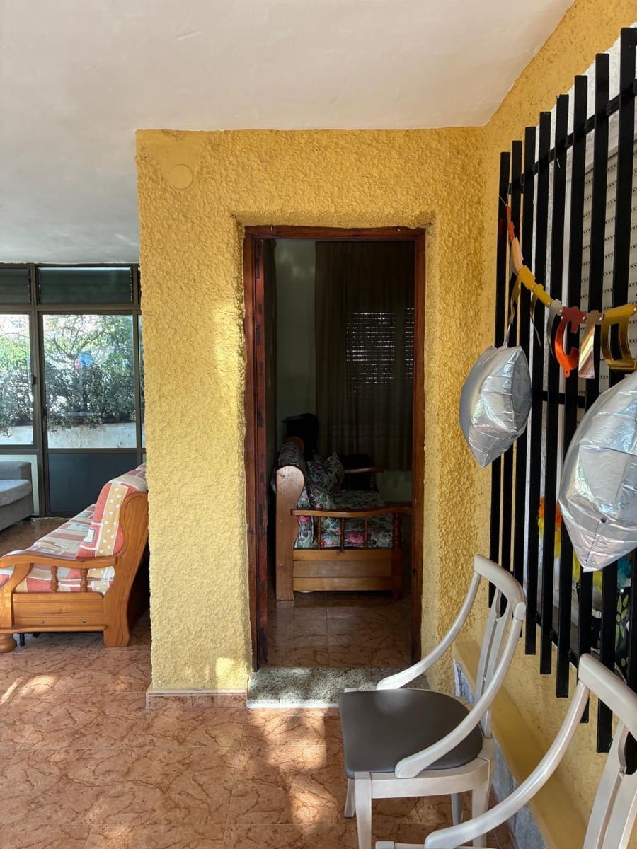 4 sypialnia Willa na sprzedaż w Aguas Nuevas z basenem garażem - 375 000 € (Ref: 9240090)