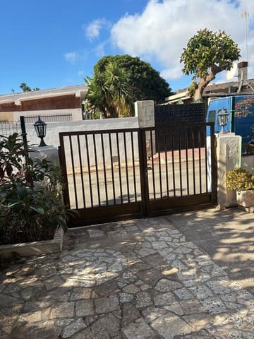 4 sypialnia Willa na sprzedaż w Aguas Nuevas, Torrevieja z basenem garażem - 375 000 € (Ref: 9240090)