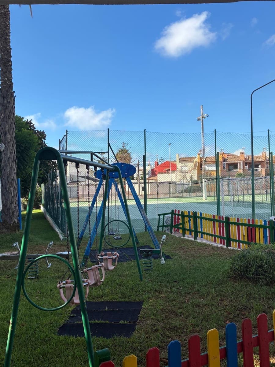 4 sypialnia Willa na sprzedaż w Aguas Nuevas z basenem garażem - 375 000 € (Ref: 9240090)