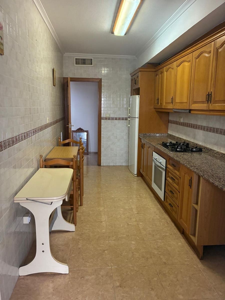 3 bedroom Flat for sale in Almoradi - € 125,000 (Ref: 9291758)