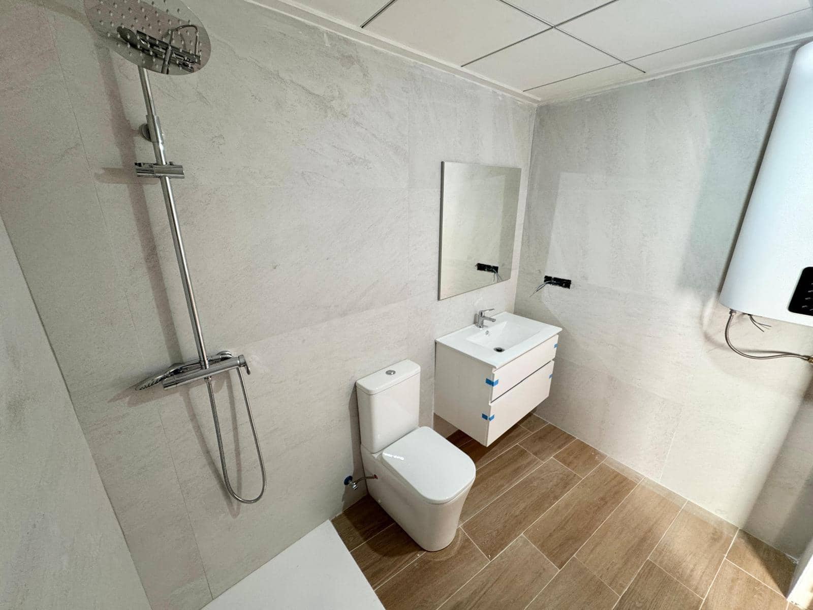 2 bedroom Townhouse for sale in Rojales - € 88,000 (Ref: 9344926)