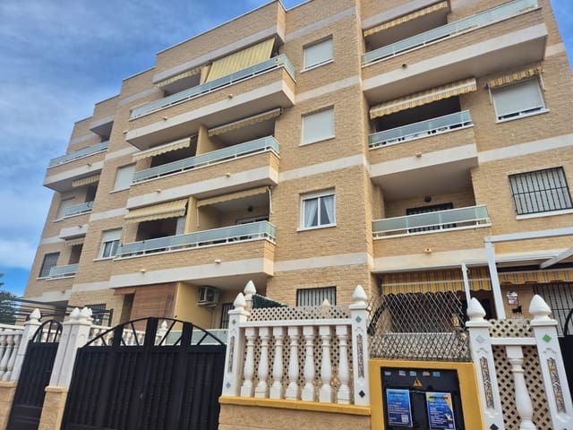 2 soveværelse Lejlighed til salg i Aguas Nuevas, Torrevieja med swimmingpool - € 133.000 (Ref: 9349688)
