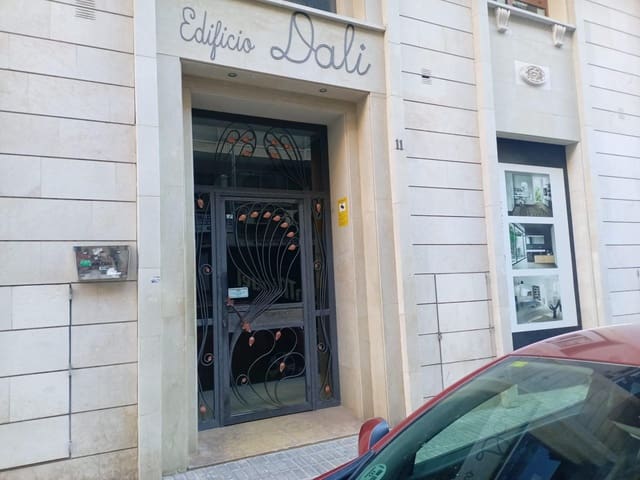 Commercial for sale in Orihuela ciudad, Orihuela - € 75,000 (Ref: 9379230)