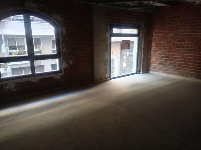 Commercial for sale in Orihuela ciudad, Orihuela - € 75,000 (Ref: 9379230)