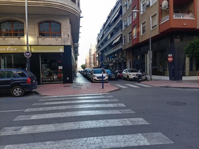 Commercial for sale in Orihuela ciudad, Orihuela - € 75,000 (Ref: 9379230)
