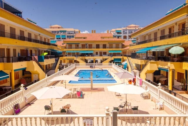 1 sypialnia Apartament przy plaży na sprzedaż w La Mata, Torrevieja z basenem - 140 000 € (Ref: 9403525)