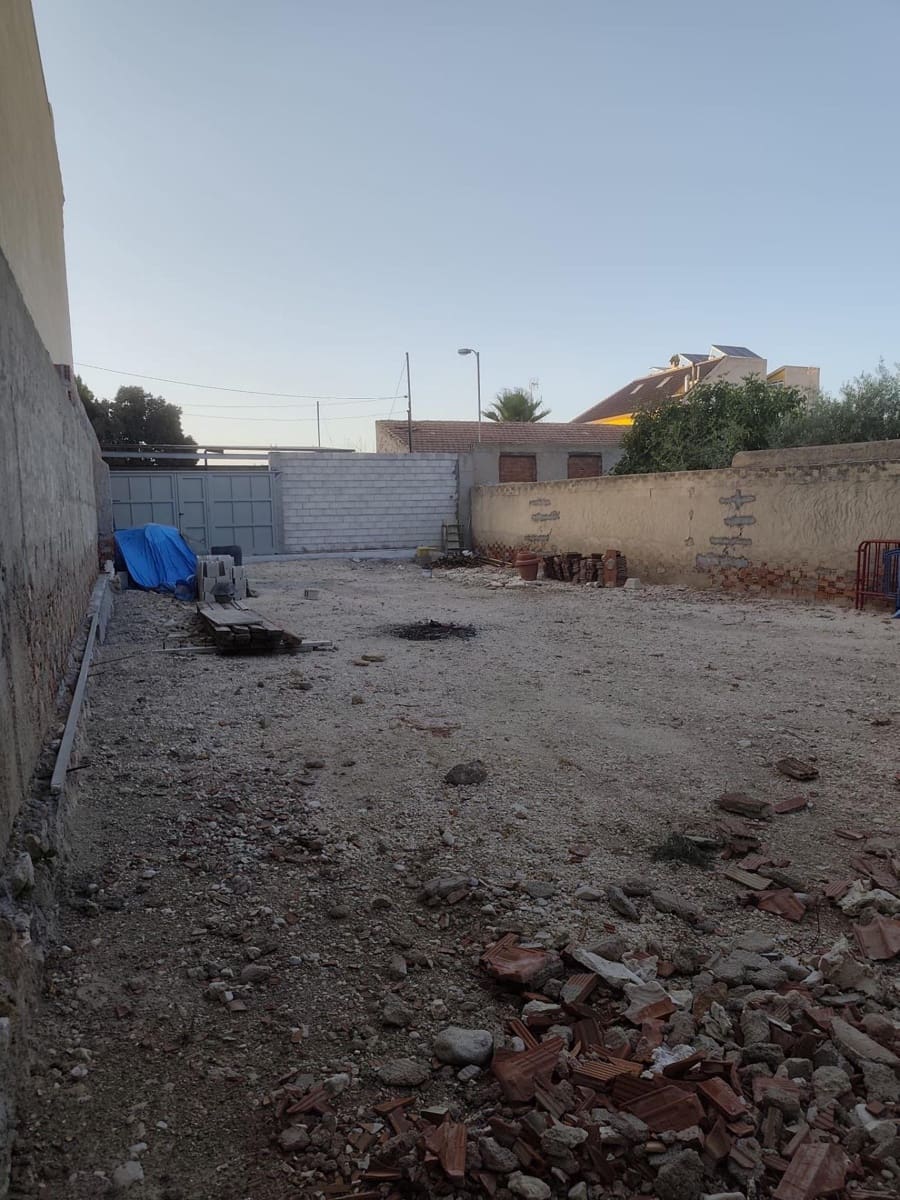 Byggetomt til salgs i Benferri - € 53 000 (Ref: 9411167)