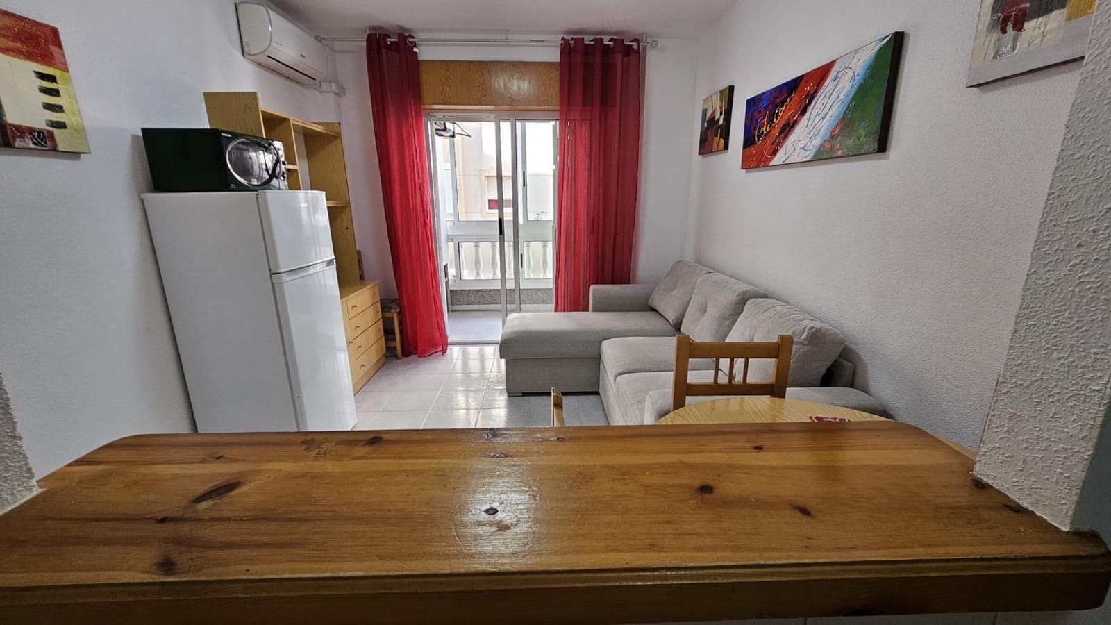 Studio na sprzedaż w Torrevieja - 82 000 € (Ref: 9427400)