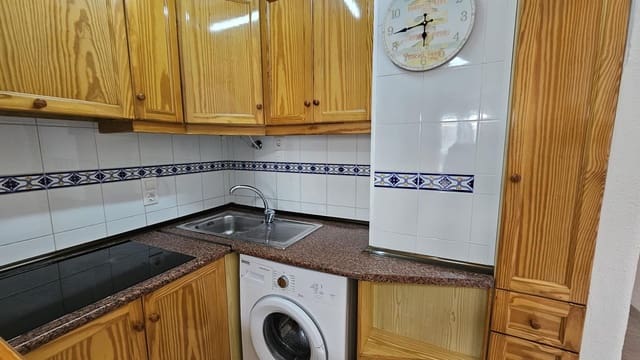Studio na sprzedaż w Playa del Acequión, Torrevieja - 82 000 € (Ref: 9427400)