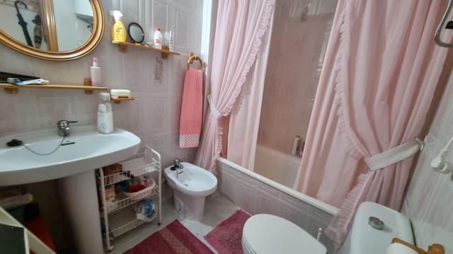 2 Zimmer Apartment zu verkaufen in Playa del Cura, Torrevieja mit Garage - 139.000 € (Ref: 9446509)