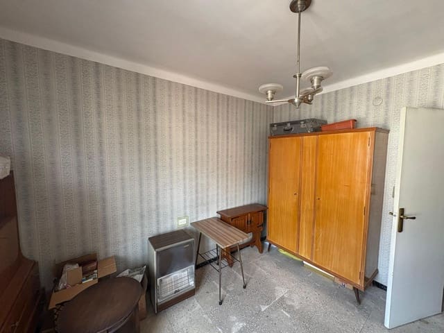 3 bedroom Apartment for sale in Orihuela - € 119,000 (Ref: 9446511)