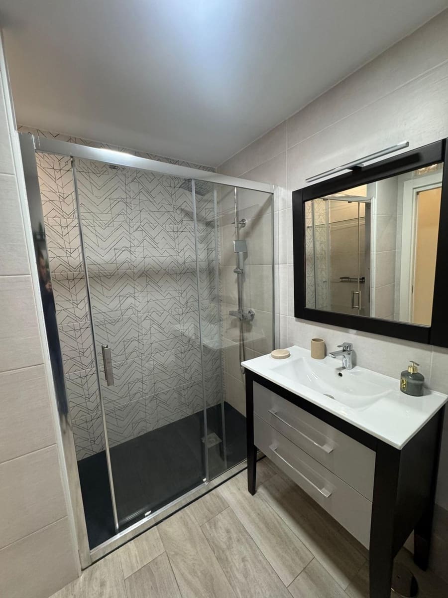 Ático de 2 habitaciones en Orihuela en venta - 179.000 € (Ref: 9468566)