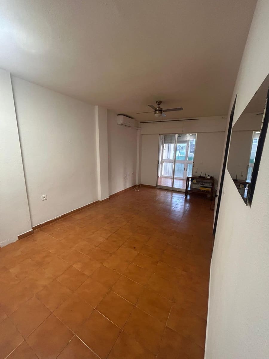 1 bedroom Flat for sale in La Veleta - € 104,000 (Ref: 9491687)