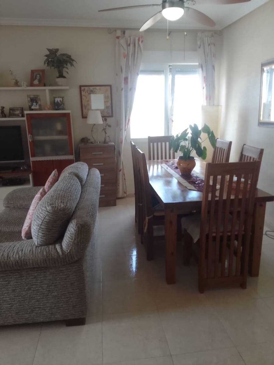 3 chambre Appartement à vendre à Jacarilla avec piscine - 144 000 € (Ref: 9509110)