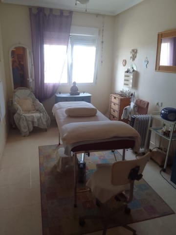 3 chambre Appartement à vendre à Jacarilla avec piscine - 144 000 € (Ref: 9509110)