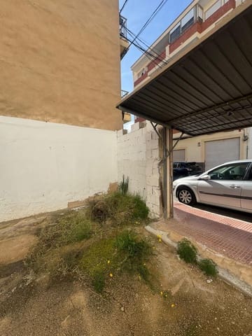 Tontti myytävänä paikassa Guardamar del Segura - 370 000 € (Ref: 9533886)