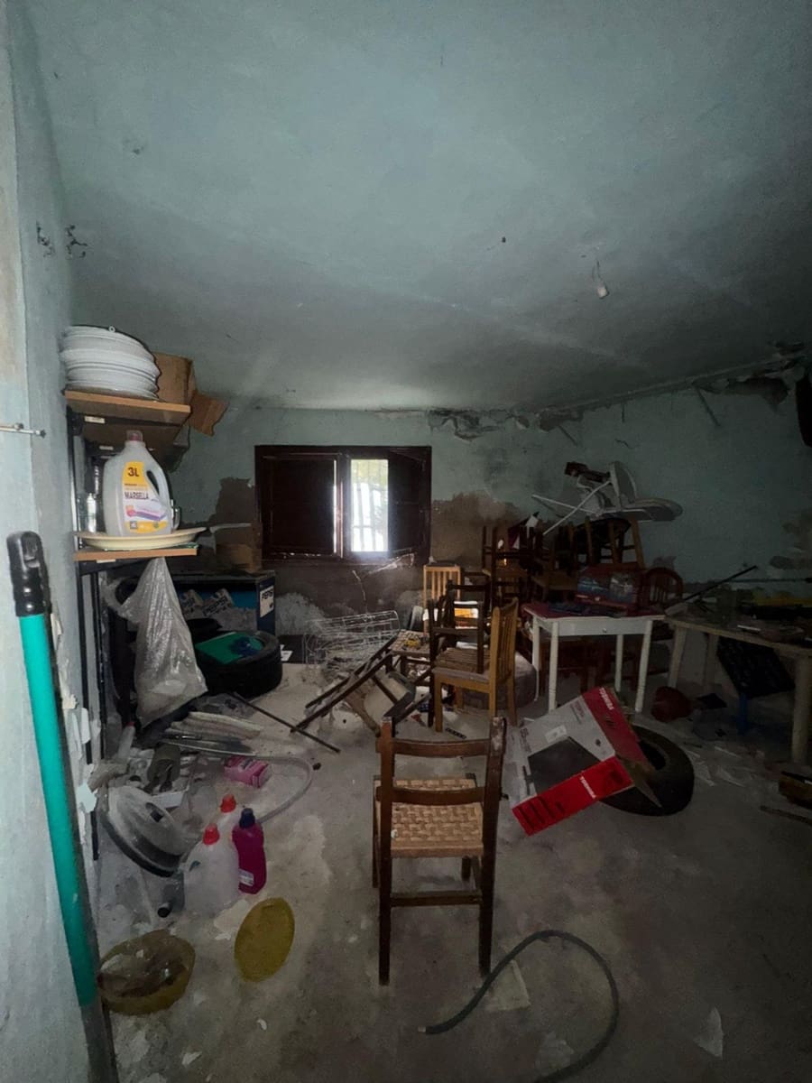 Rakentamaton maa myytävänä paikassa Orihuela - 375 000 € (Ref: 9562039)