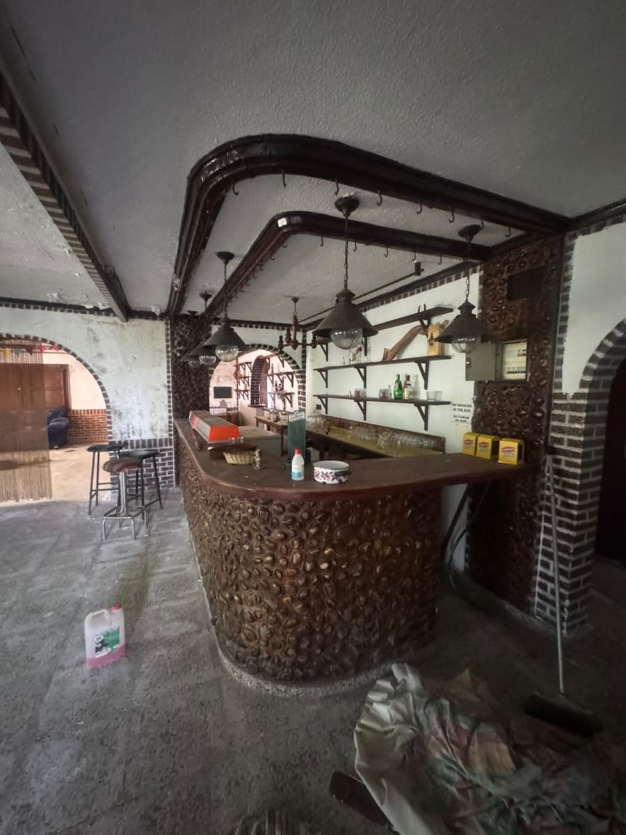 Rakentamaton maa myytävänä paikassa Orihuela - 375 000 € (Ref: 9562039)