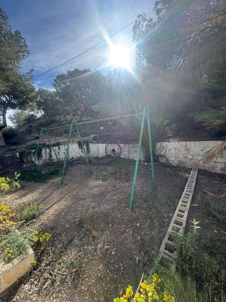 Rakentamaton maa myytävänä paikassa Orihuela - 375 000 € (Ref: 9562039)