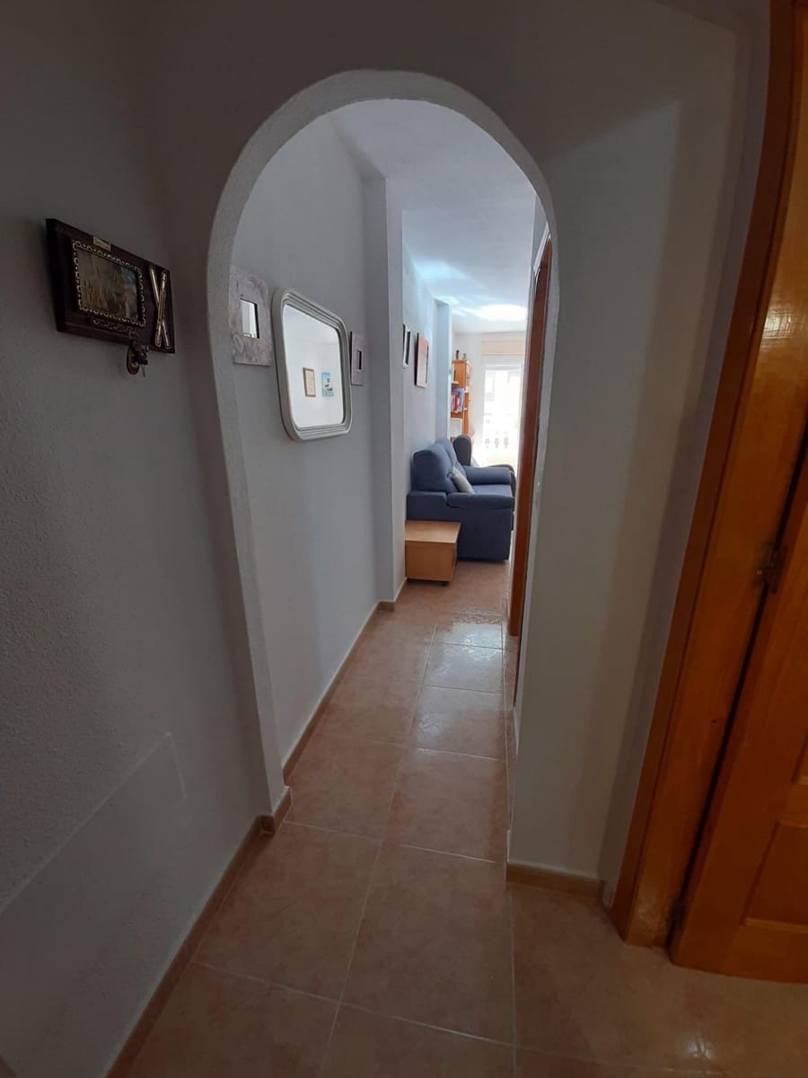 2 quarto Apartamento para venda em Torrevieja com piscina - 137 500 € (Ref: 9596348)