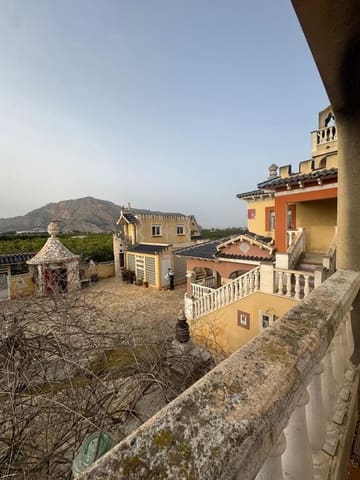 5 sypialnia Willa na sprzedaż w La Campaneta, Orihuela z basenem garażem - 204 000 € (Ref: 9656243)