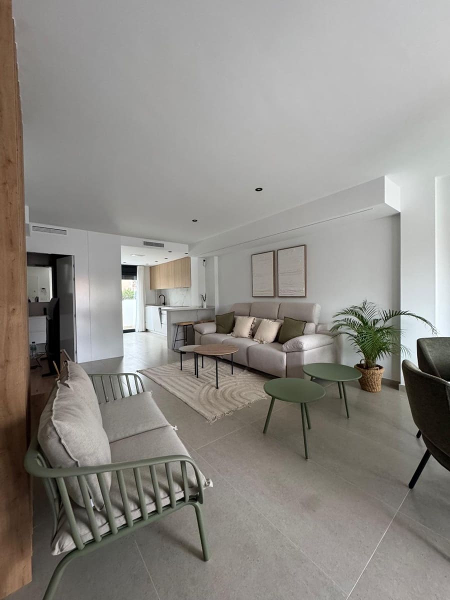 Chalet de 3 habitaciones en Benferri en venta con piscina garaje - 319.000 € (Ref: 9674429)