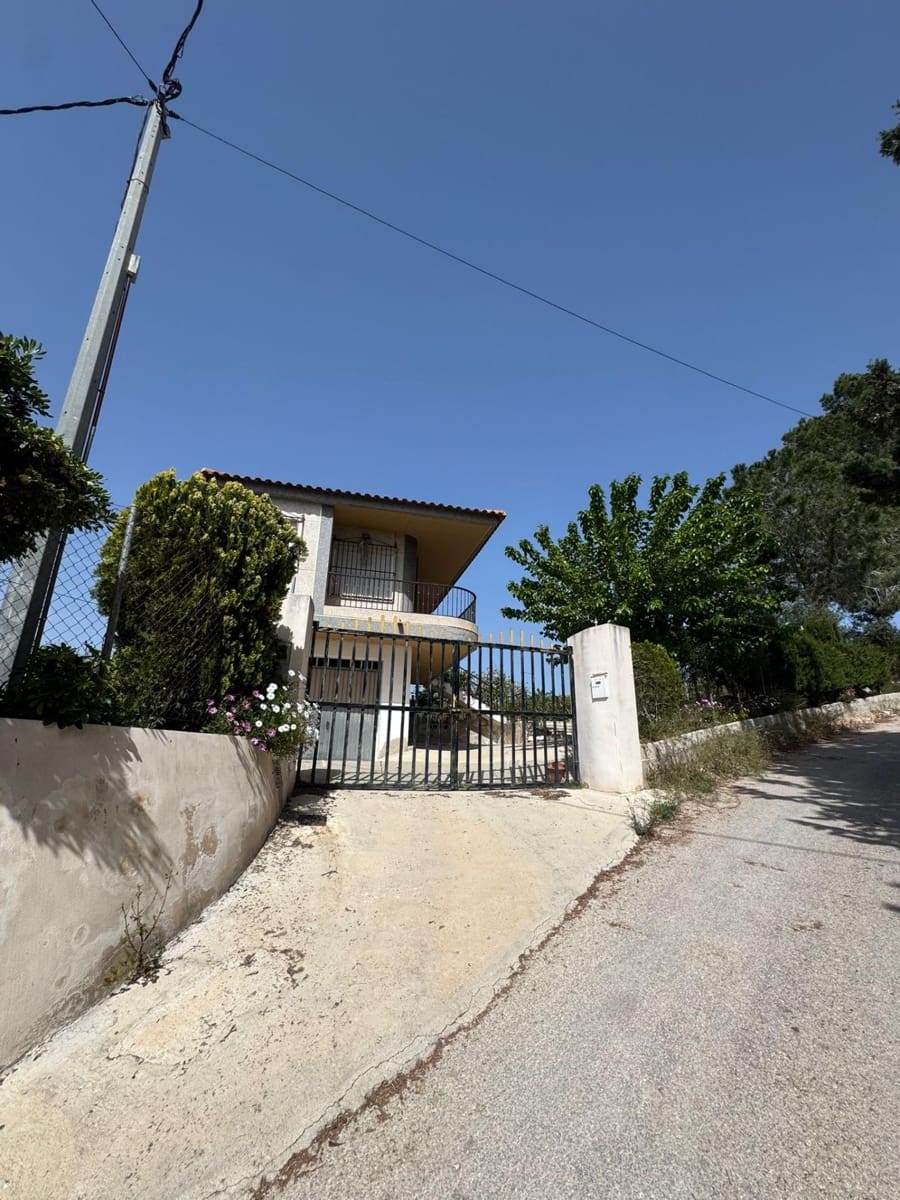 1 quarto Quinta/Casa Rural para venda em Arneva com garagem - 139 000 € (Ref: 9780717)