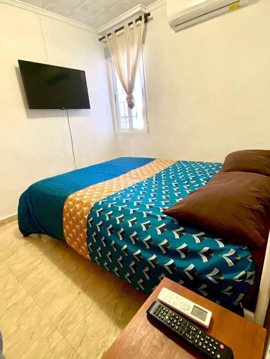 2 sovrum Bungalow till salu i Torrevieja med pool - 148 000 € (Ref: 9780718)