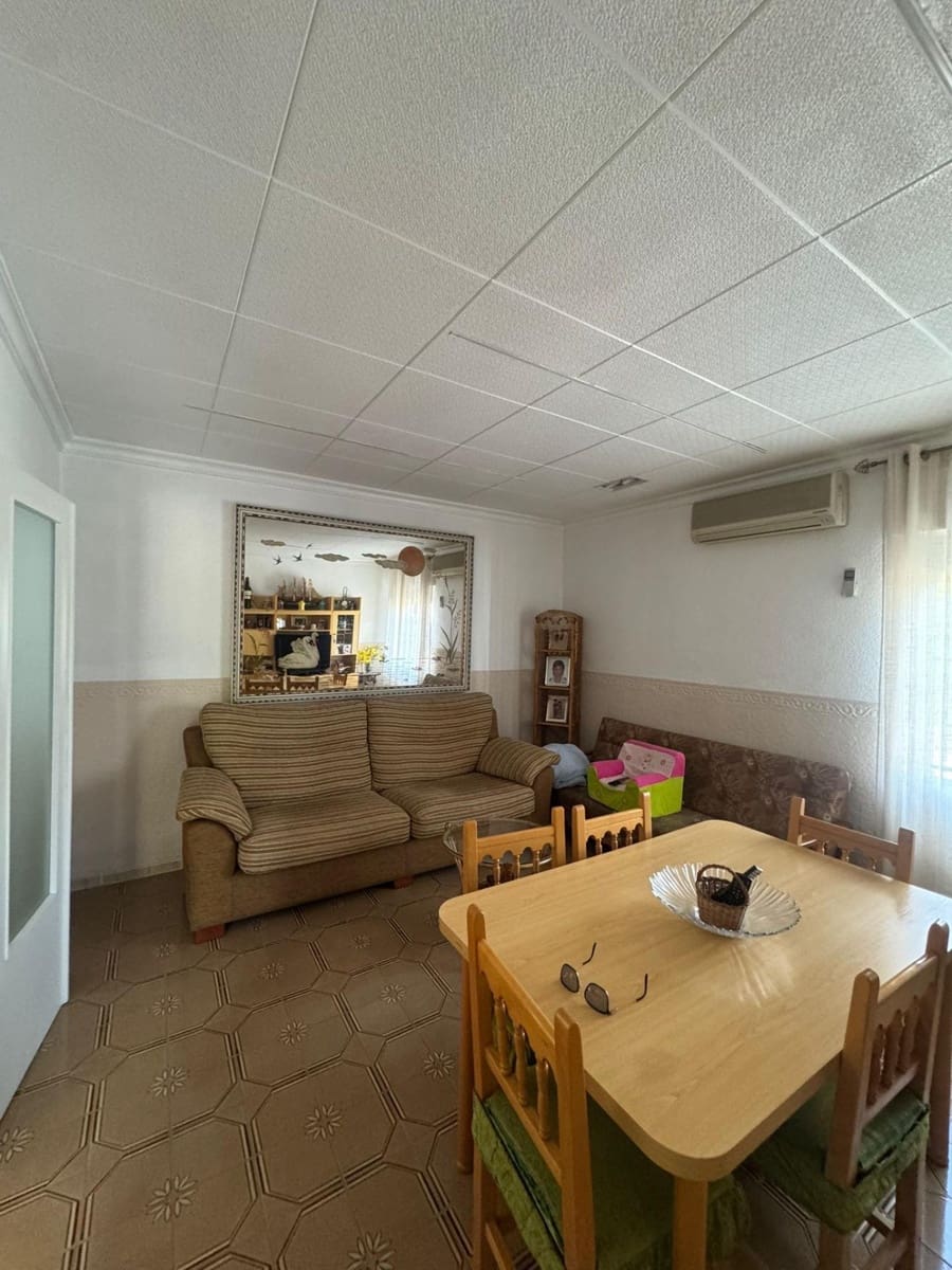 3 soverom Finca/Herregård til salgs i Cox med svømmebasseng - € 299 000 (Ref: 9791203)