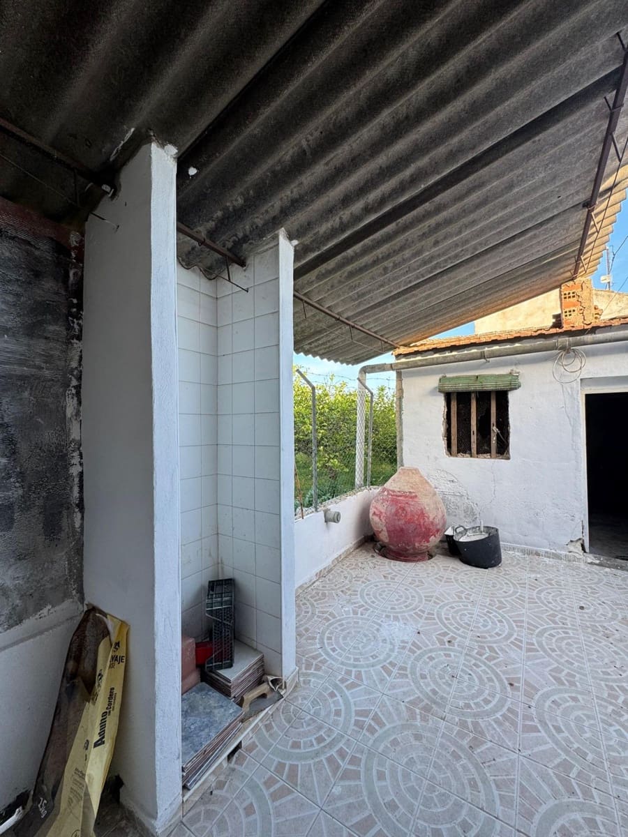 4 slaapkamer Huis te koop in Orihuela met garage - € 79.000 (Ref: 9791204)