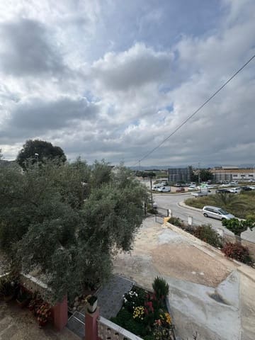 8 Zimmer Villa zu verkaufen in Orihuela ciudad, Orihuela mit Garage - 255.000 € (Ref: 9804488)