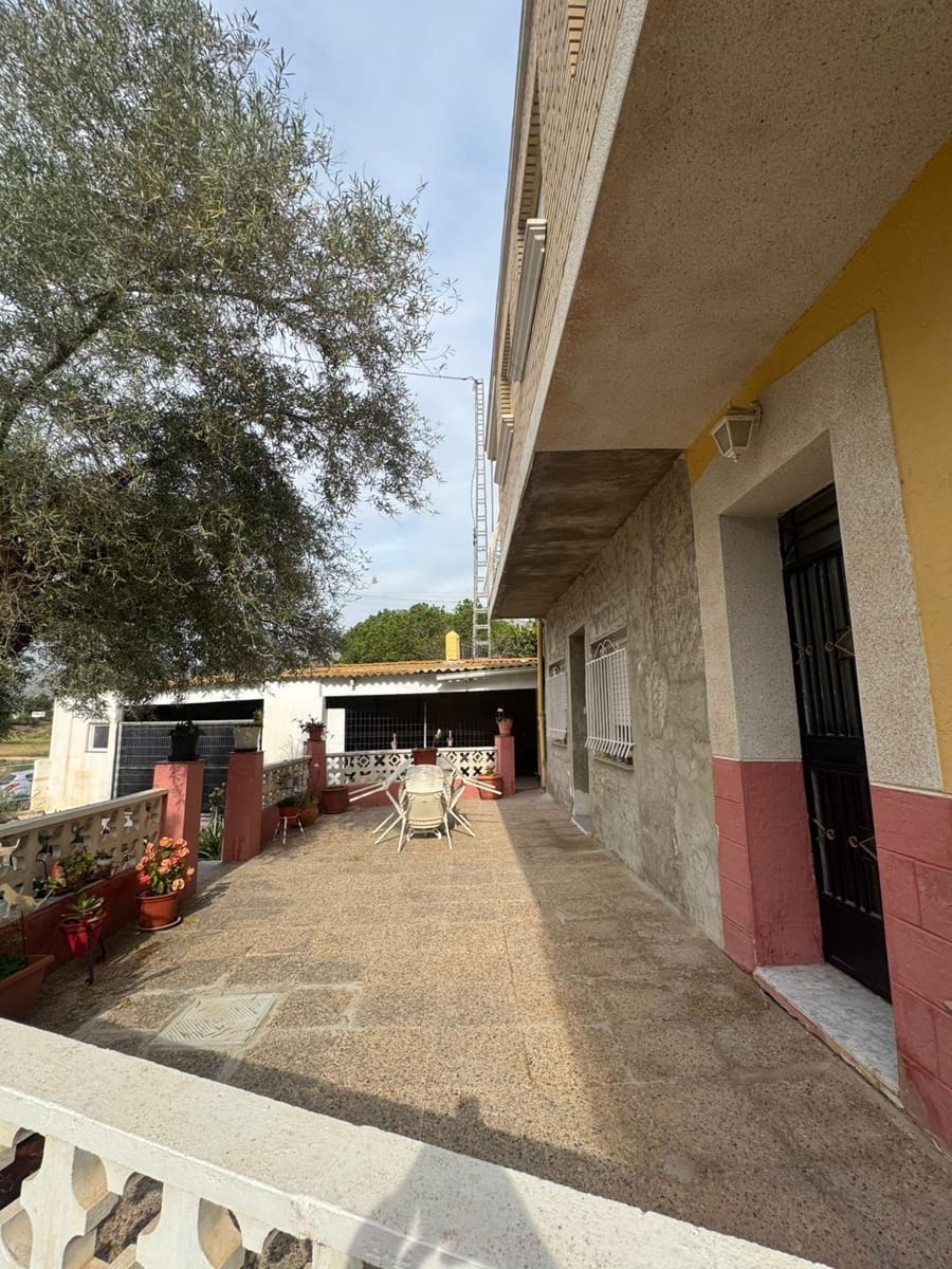 8 Zimmer Villa zu verkaufen in Orihuela mit Garage - 255.000 € (Ref: 9804488)