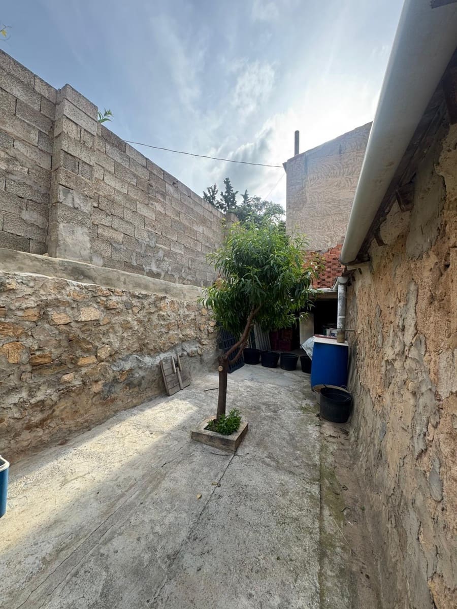 8 Zimmer Villa zu verkaufen in Orihuela mit Garage - 255.000 € (Ref: 9804488)