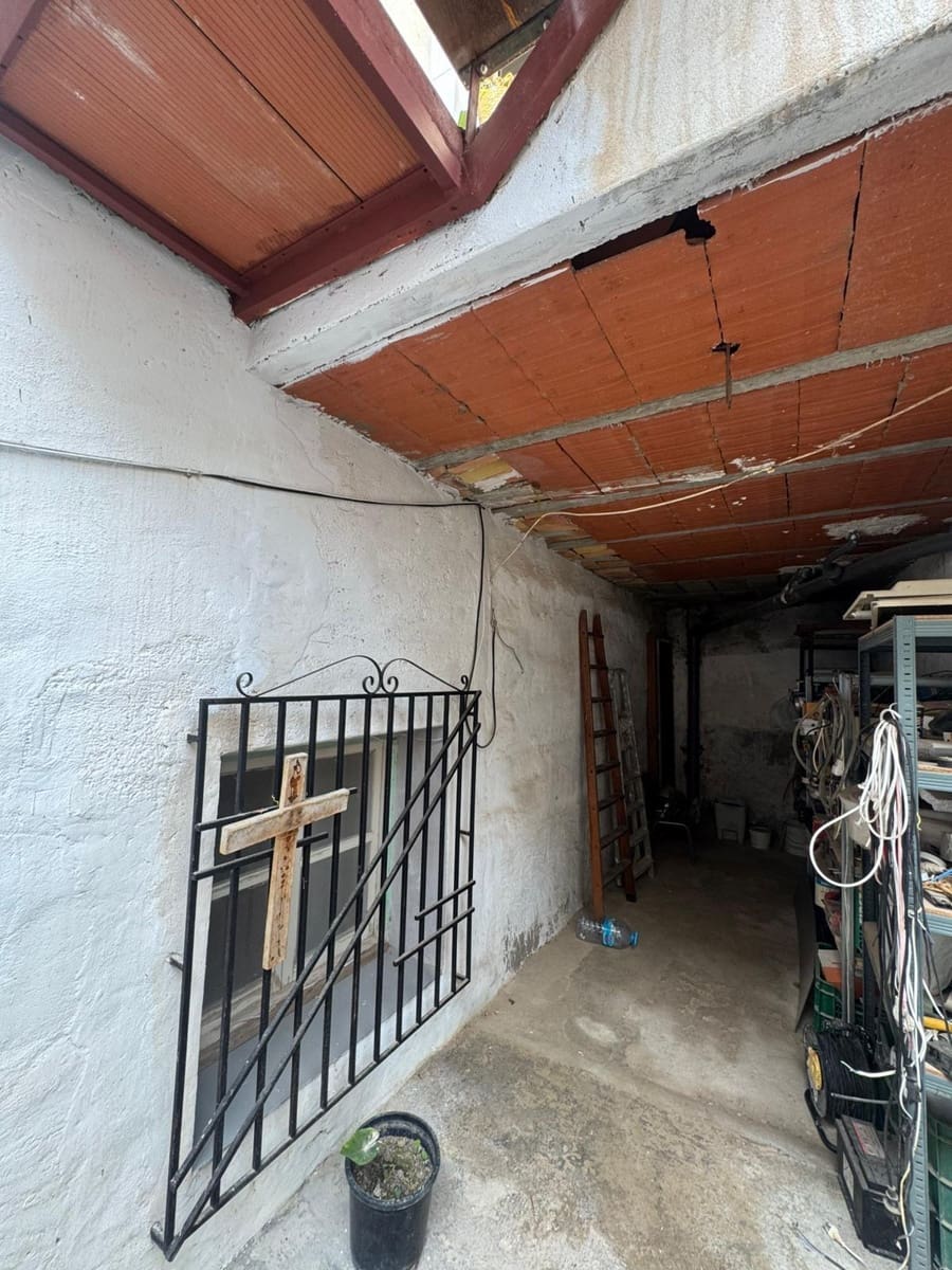 8 Zimmer Villa zu verkaufen in Orihuela mit Garage - 255.000 € (Ref: 9804488)