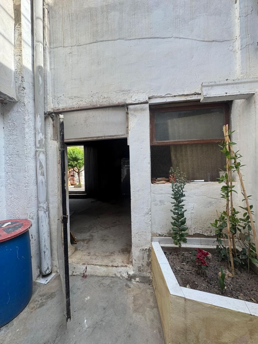 8 Zimmer Villa zu verkaufen in Orihuela mit Garage - 255.000 € (Ref: 9804488)