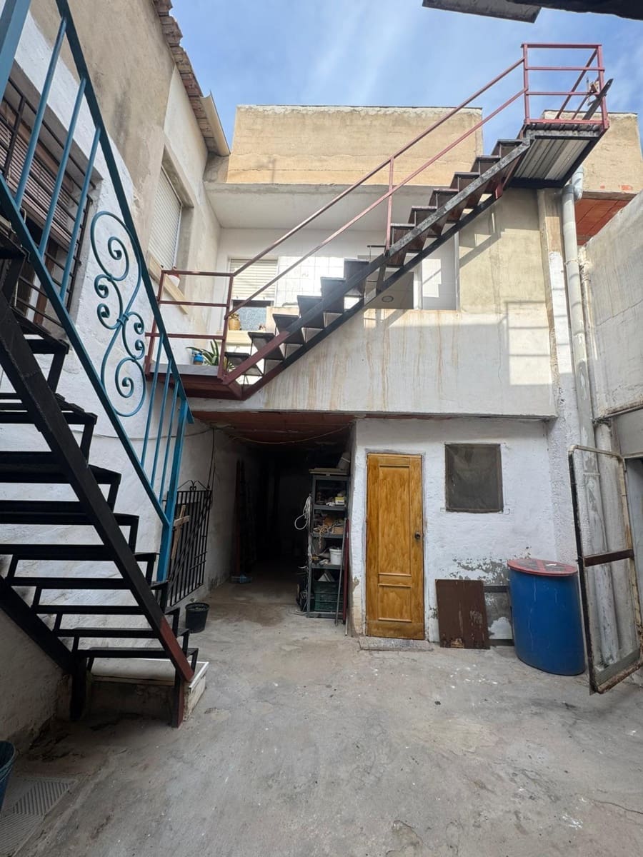 8 Zimmer Villa zu verkaufen in Orihuela mit Garage - 255.000 € (Ref: 9804488)