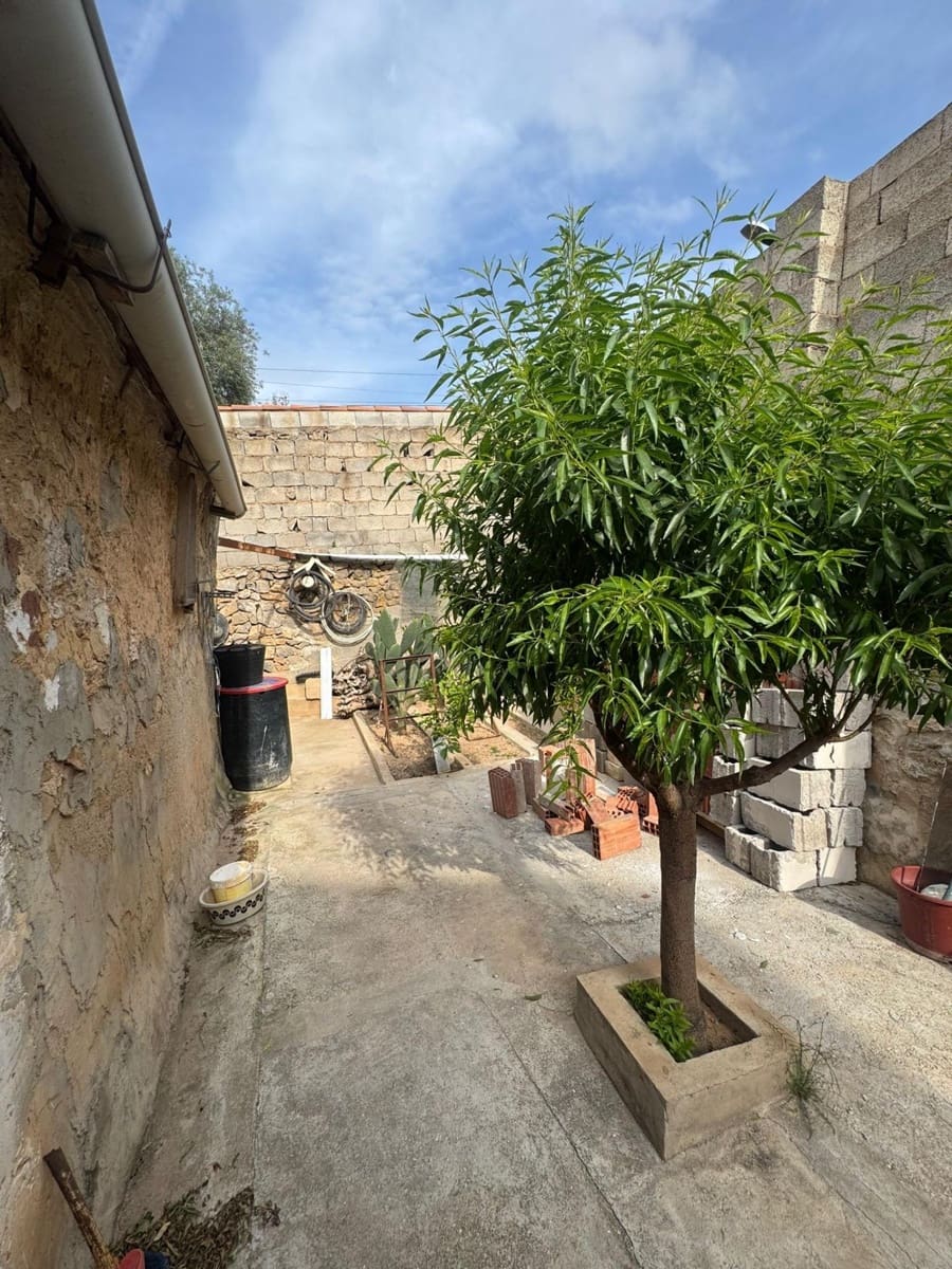 8 Zimmer Villa zu verkaufen in Orihuela mit Garage - 255.000 € (Ref: 9804488)